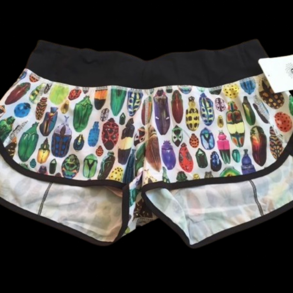 ISO, DO NOT BUY! Lululemon seawheeze bug shorts